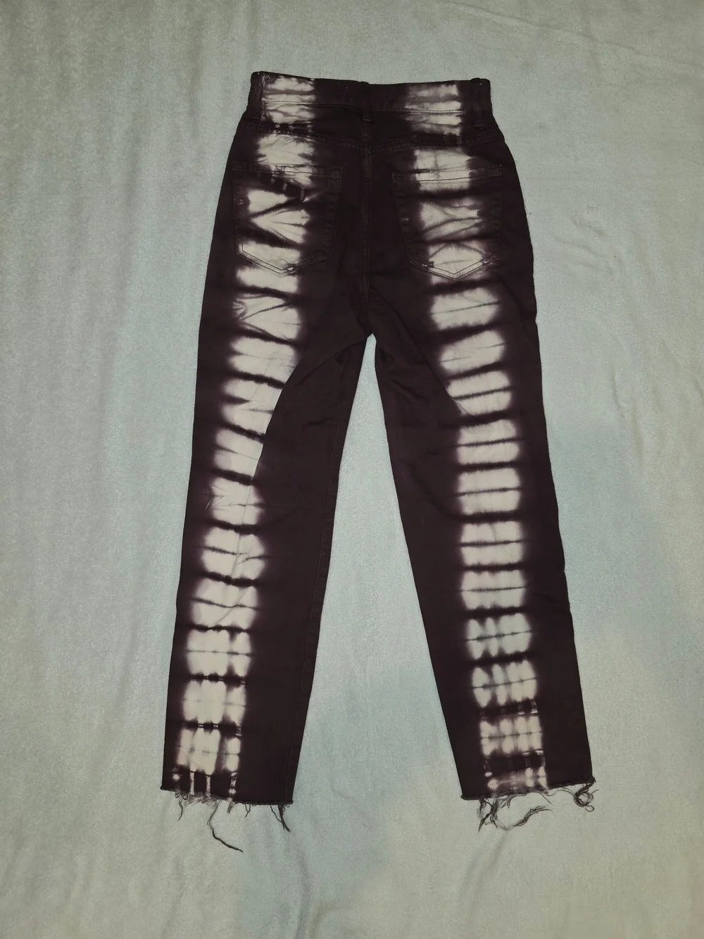PacSun maroon white